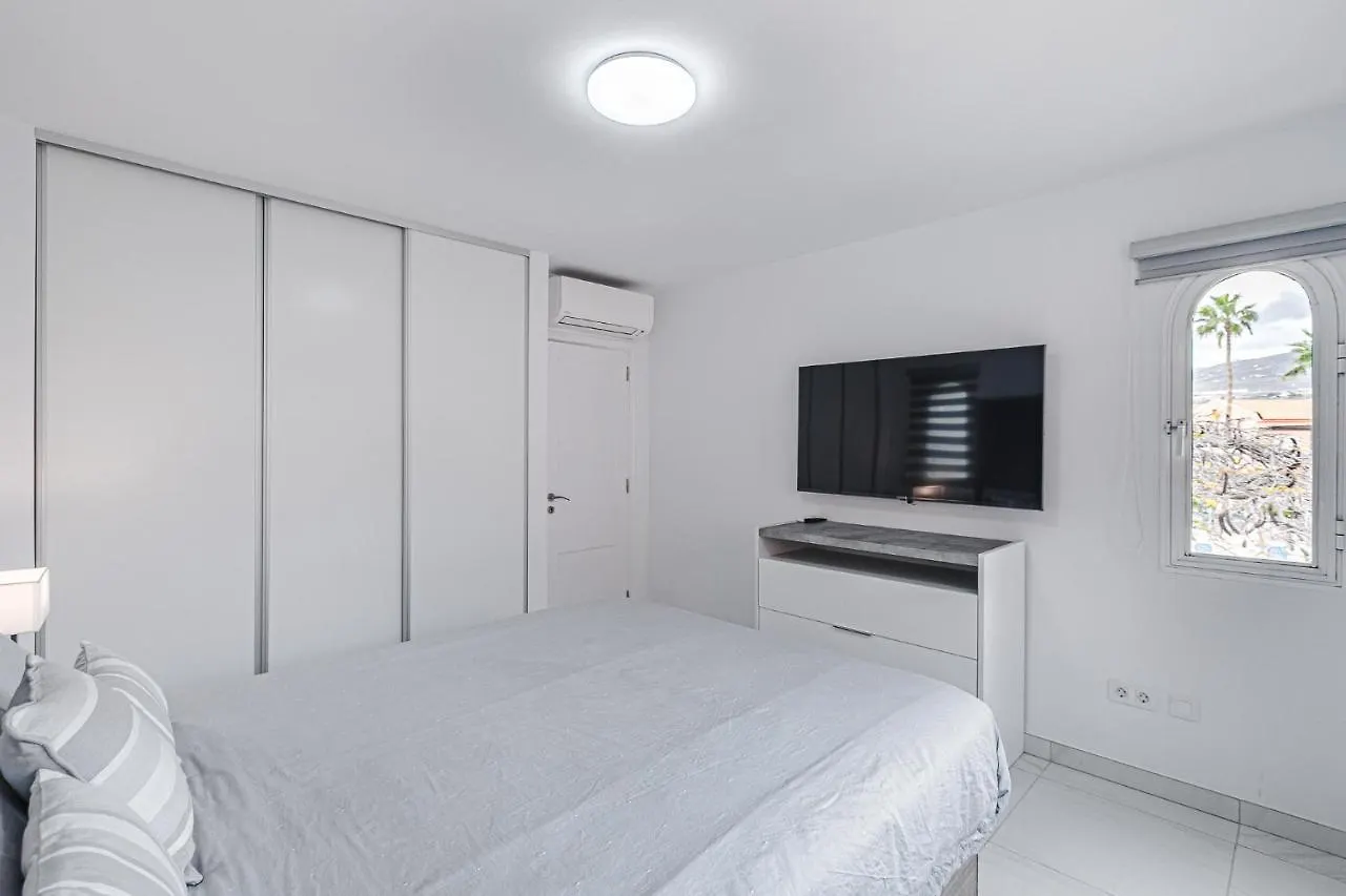 Апартаменты Mango La Caleta 1A025 Адехе